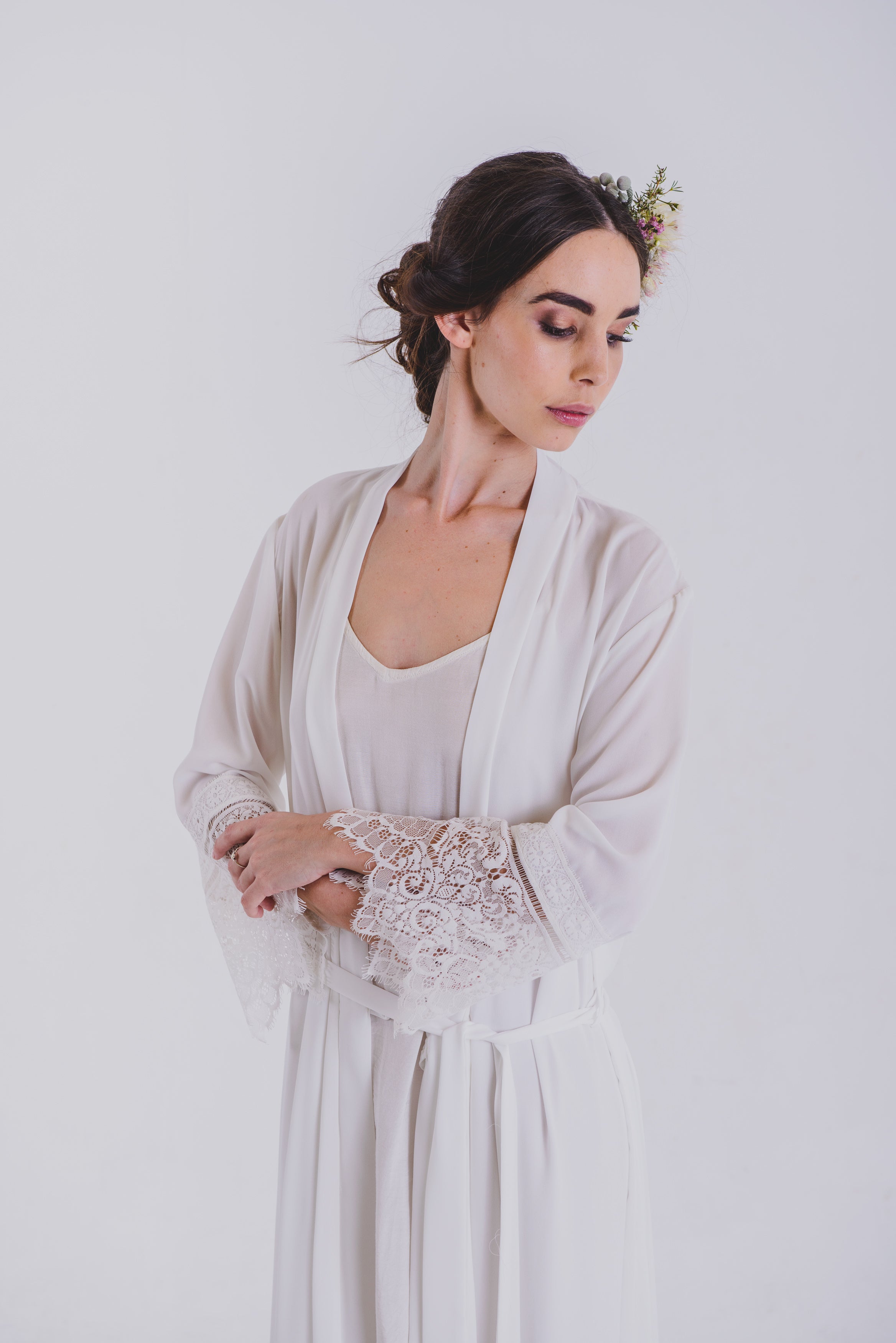 Gracie Dressing Gown - Ivory